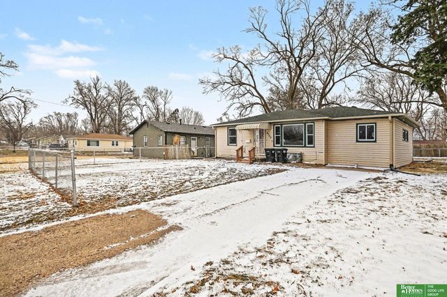 4705 Redick Avenue Avenue, Omaha, NE 68104