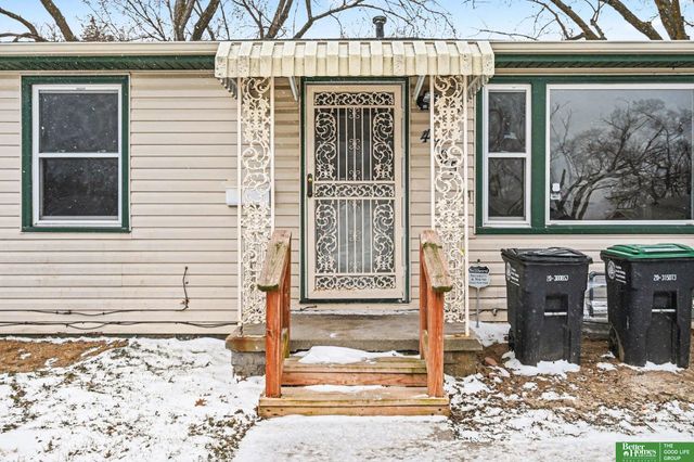 4705 Redick Avenue Avenue, Omaha, NE 68104