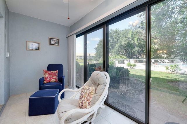 360 THREE LAKES LANE E, Venice, FL 34285