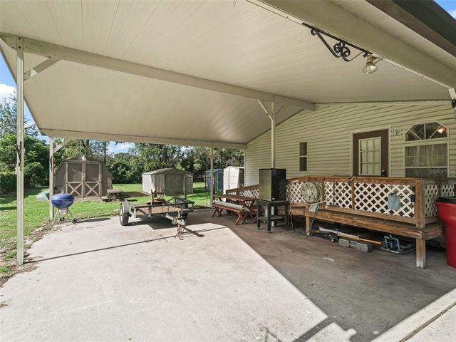 2199 E C 48, Bushnell, FL 33513
