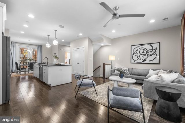 1600 BEASON ST, Baltimore, MD 21230