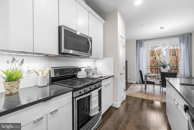 1600 BEASON ST, Baltimore, MD 21230