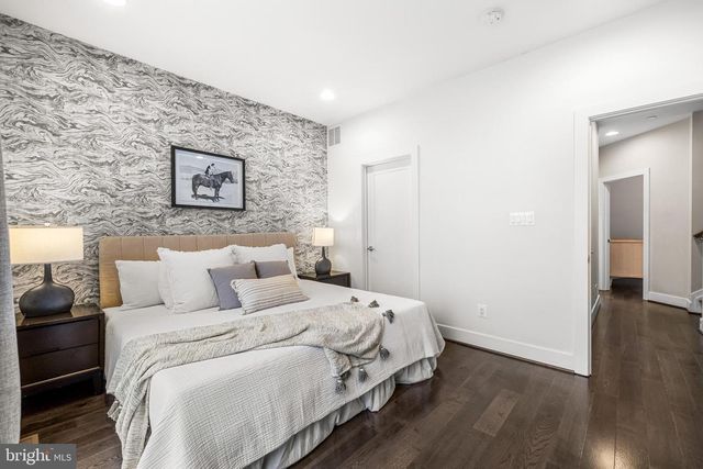 1600 BEASON ST, Baltimore, MD 21230