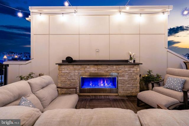 1600 BEASON ST, Baltimore, MD 21230