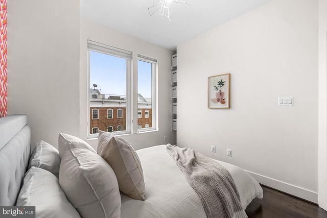 1600 BEASON ST, Baltimore, MD 21230