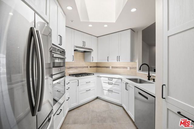 1255 Federal Avenue 401, Los Angeles, CA 90025