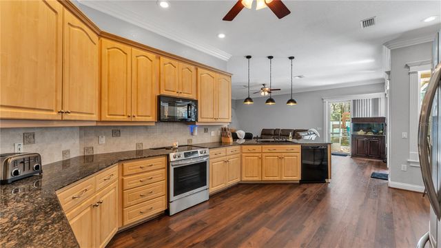 1603 SIR HENRYS TRAIL, Lakeland, FL 33809