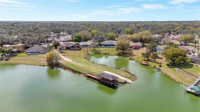 1603 SIR HENRYS TRAIL, Lakeland, FL 33809