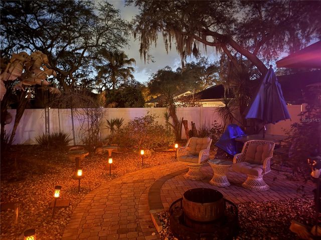 1603 SIR HENRYS TRAIL, Lakeland, FL 33809