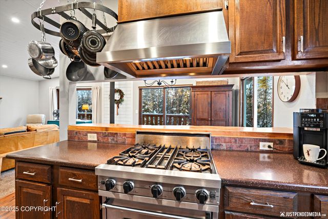 9501 Brien Street, Anchorage, AK 99507