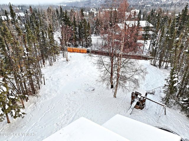 9501 Brien Street, Anchorage, AK 99507