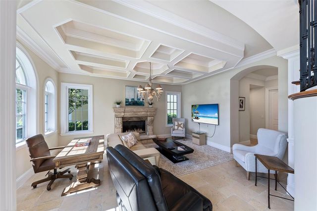 7 Pelican Drive, Fort Lauderdale, FL 33301