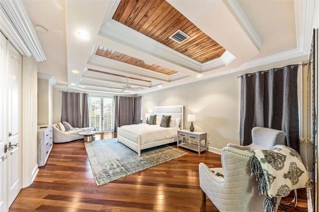 7 Pelican Drive, Fort Lauderdale, FL 33301