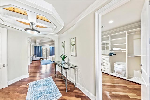 7 Pelican Drive, Fort Lauderdale, FL 33301