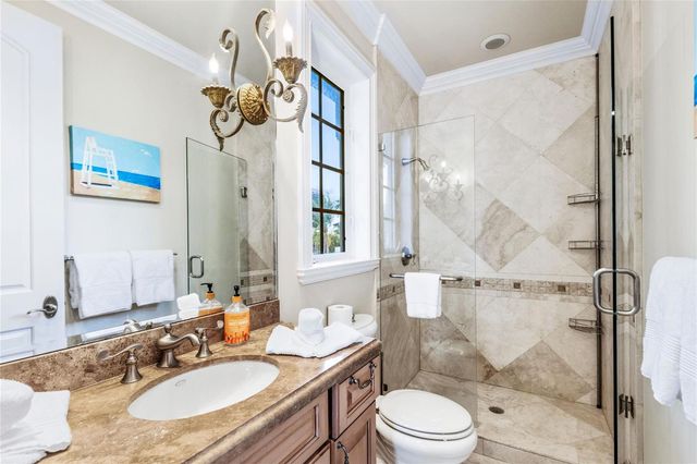 7 Pelican Drive, Fort Lauderdale, FL 33301