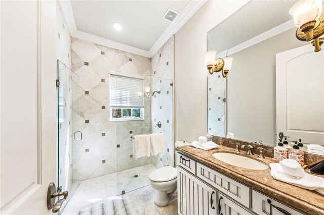 7 Pelican Drive, Fort Lauderdale, FL 33301