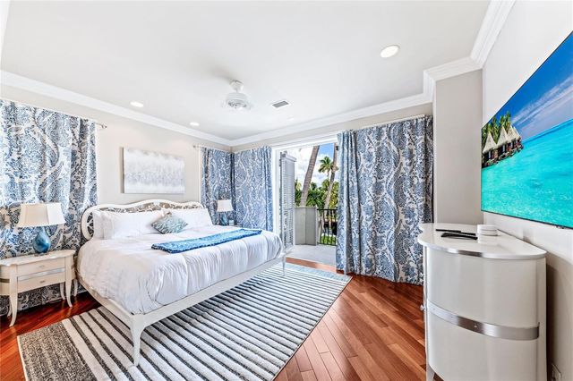 7 Pelican Drive, Fort Lauderdale, FL 33301