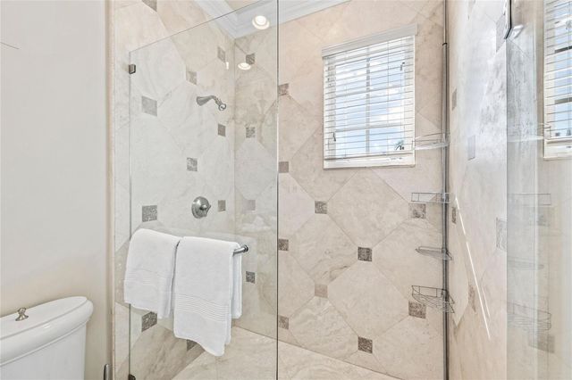 7 Pelican Drive, Fort Lauderdale, FL 33301