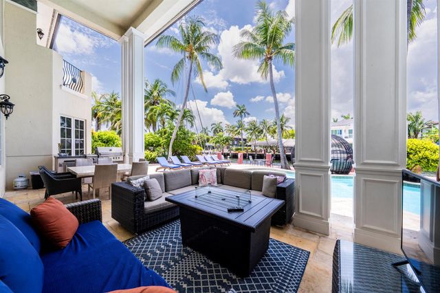 7 Pelican Drive, Fort Lauderdale, FL 33301