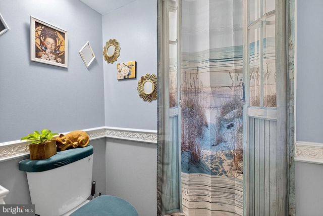 7 DEER TRACK LN, Newark, DE 19711