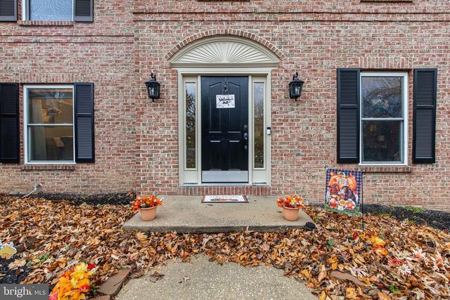 7 DEER TRACK LN, Newark, DE 19711