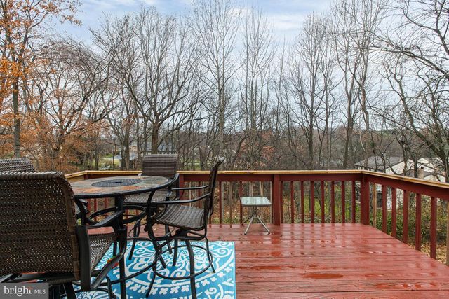 7 DEER TRACK LN, Newark, DE 19711