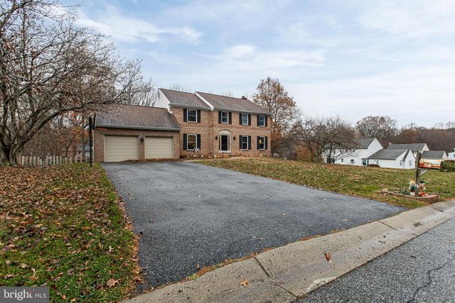 7 DEER TRACK LN, Newark, DE 19711