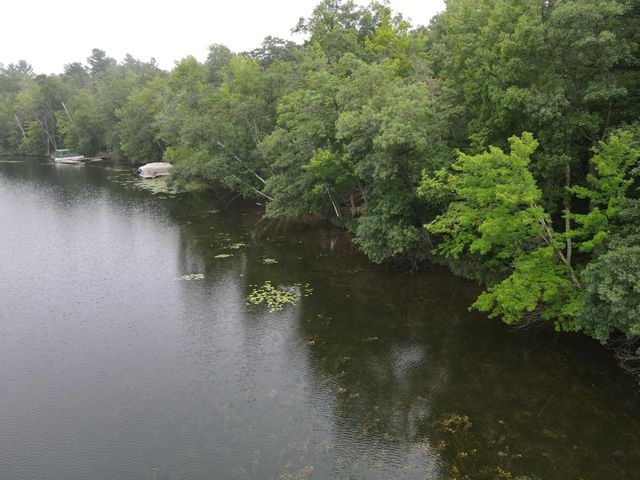 N4385 Red Oak Lane, Stone Lake, WI 54876