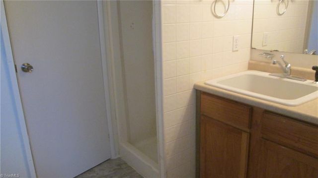 93 Jeff Avenue, Lexington, NC 27292