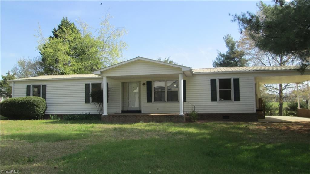 93 Jeff Avenue, Lexington, NC 27292