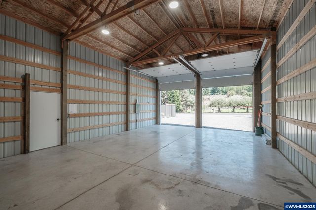 29380 Speasl Rd, Lebanon, OR 97355