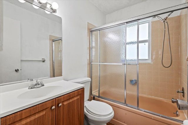 393 NW Curtis Street, Port St Lucie, FL 34983