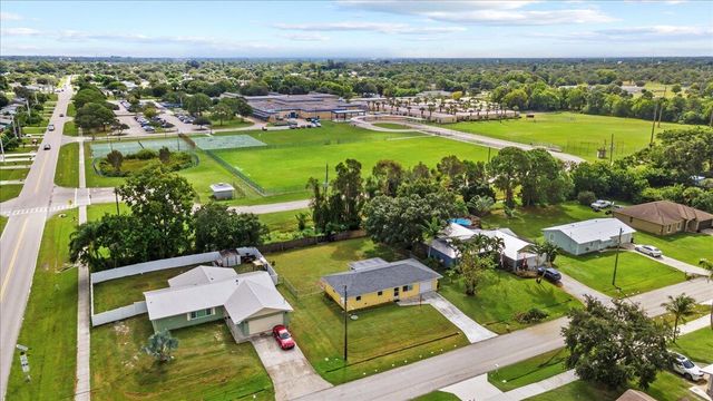 393 NW Curtis Street, Port St Lucie, FL 34983
