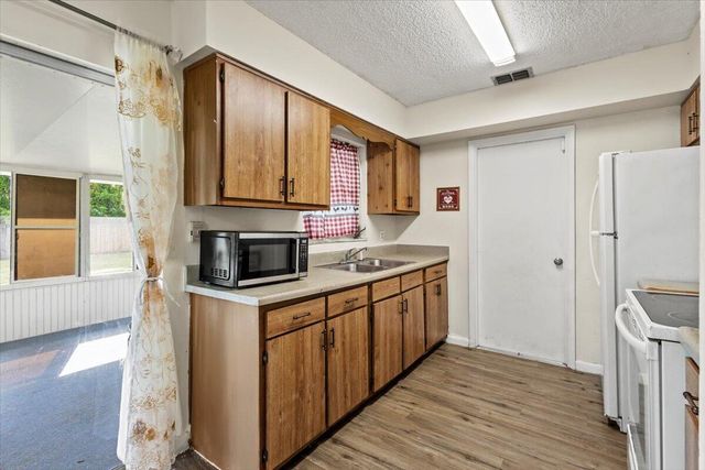 393 NW Curtis Street, Port St Lucie, FL 34983