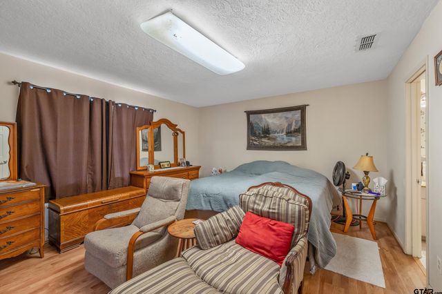 110 N GREEN ST, Hawkins, TX 75765
