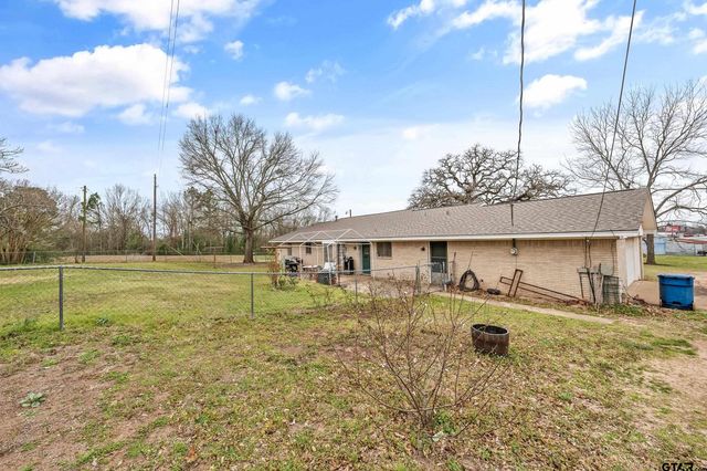 110 N GREEN ST, Hawkins, TX 75765