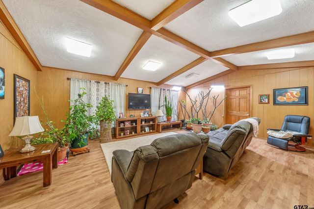 110 N GREEN ST, Hawkins, TX 75765