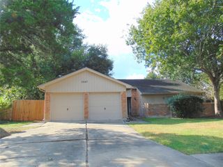 3247 Hunters Glen Drive, Missouri City, TX 77459