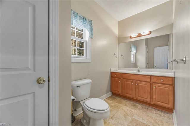 4415 McCaan QUAY, Chesapeake, VA 23321