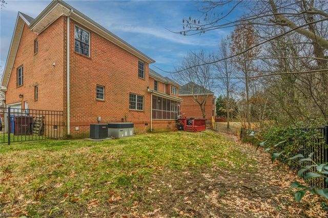 4415 McCaan QUAY, Chesapeake, VA 23321