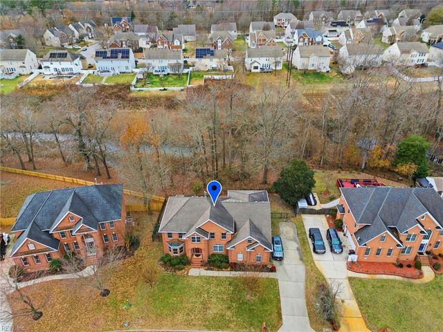 4415 McCaan QUAY, Chesapeake, VA 23321