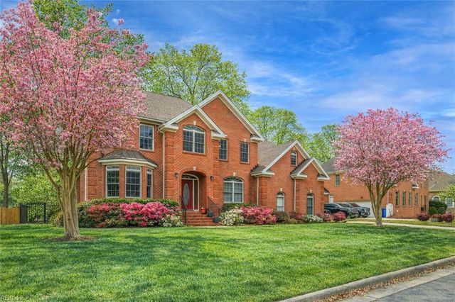 4415 McCaan QUAY, Chesapeake, VA 23321