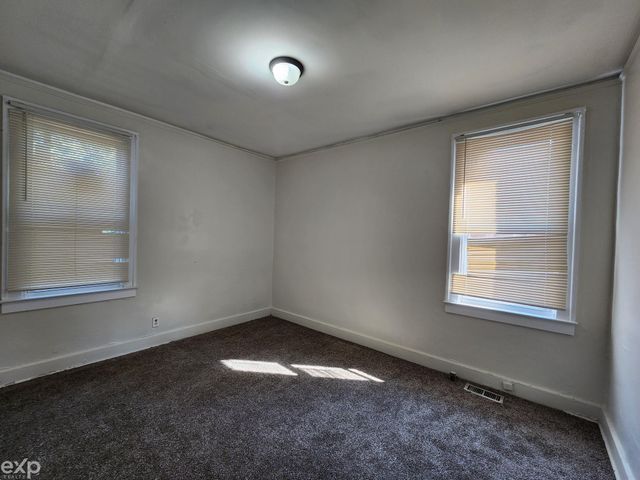 9242 Appoline Street, Detroit, MI 48228