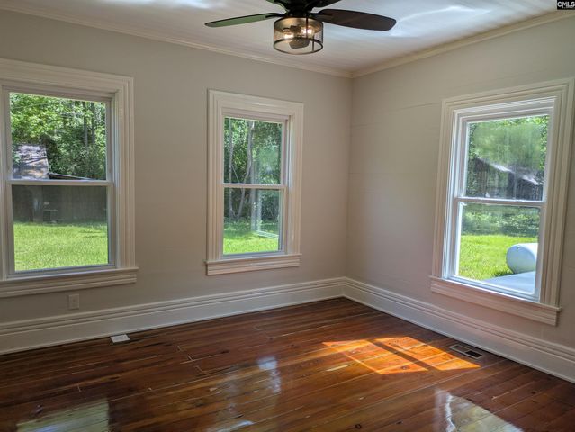 2904 Priceville Road, Gilbert, SC 29054