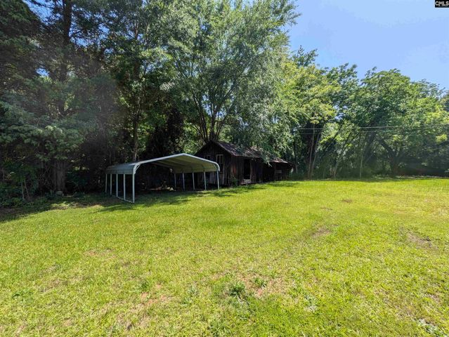 2904 Priceville Road, Gilbert, SC 29054