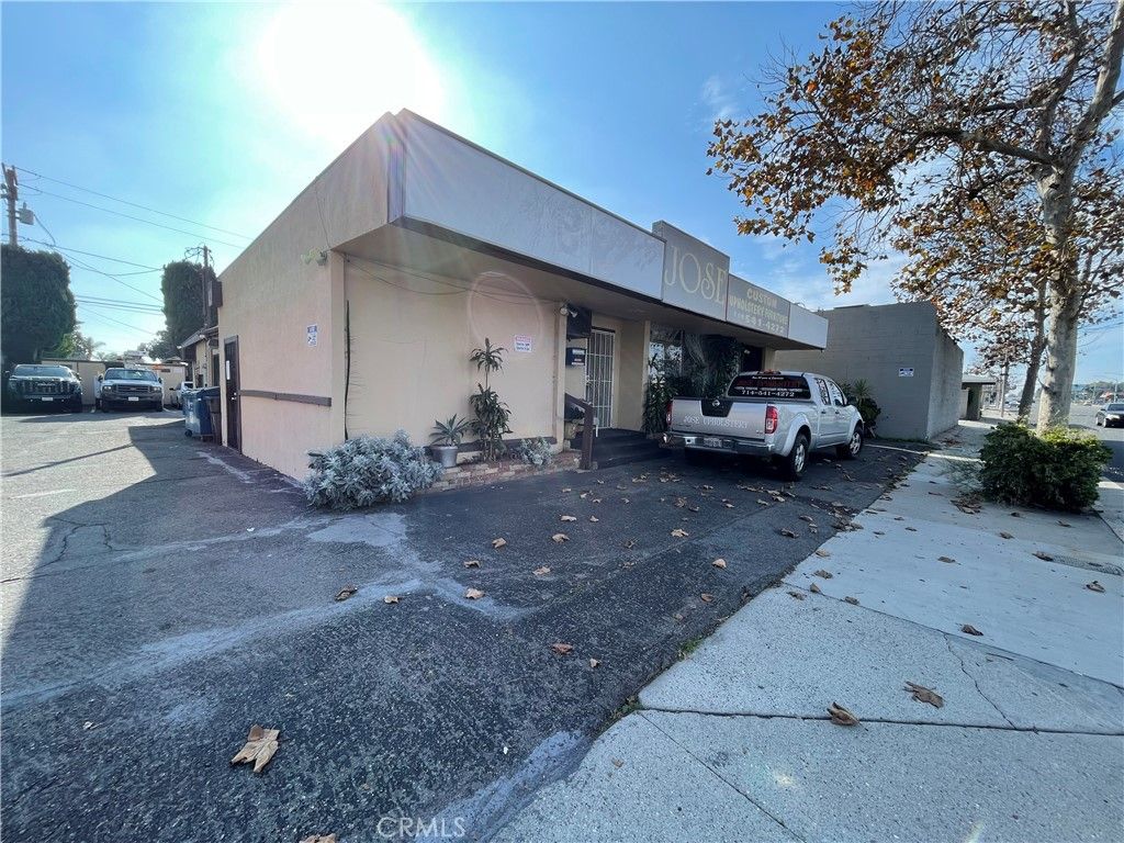 1852 W 17th, Santa Ana, CA 92706 — photo 2