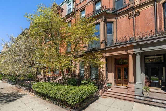 263 Commonwealth Ave 8, Boston, MA 02116