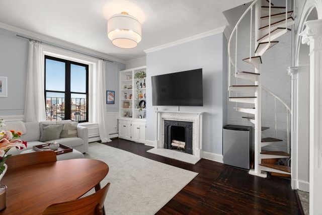 263 Commonwealth Ave 8, Boston, MA 02116