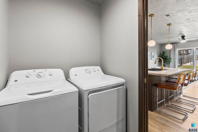 6516 W 6th Pl Place, Sioux Falls, SD 57107