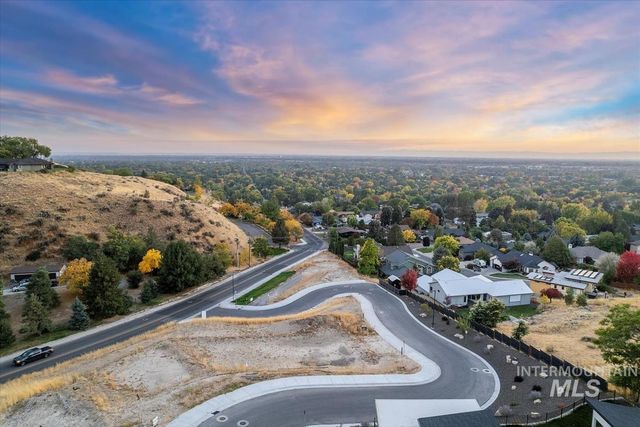 5544 N Polecat Lofts Ln, Boise, ID 83703